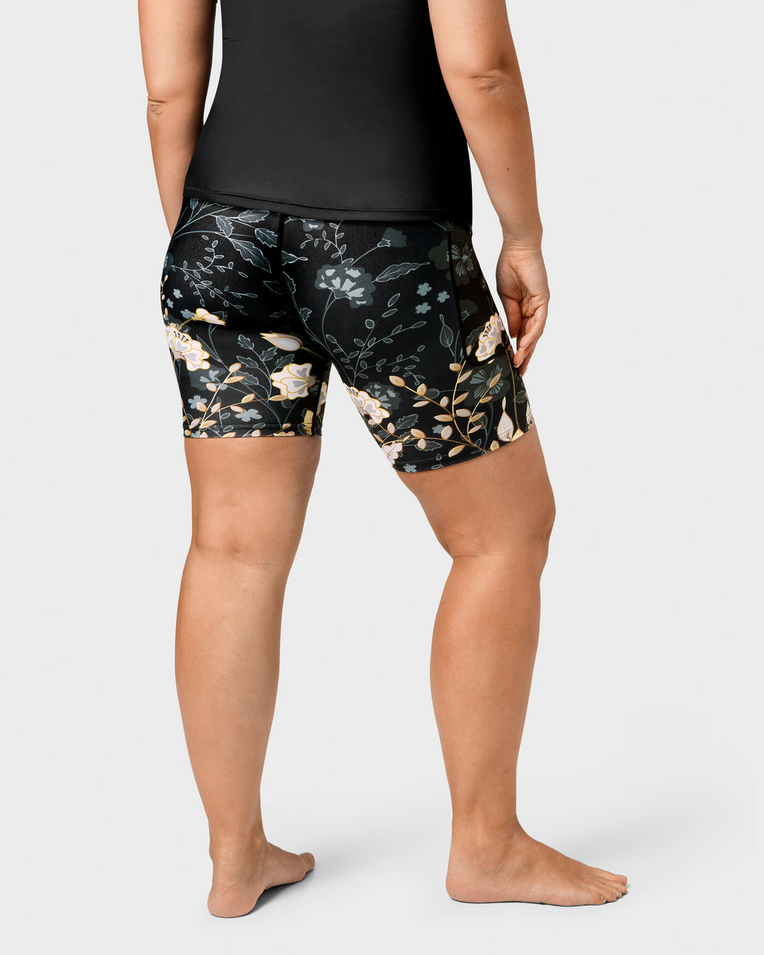 Signature Elegant Floral Shorts
