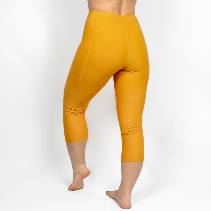 Signature Glow Capri