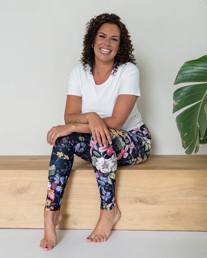 Signature Victorian Leggings