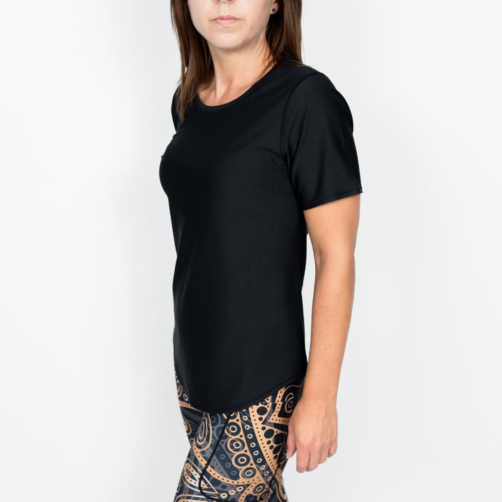 Vigga Fitted Black T-Shirt